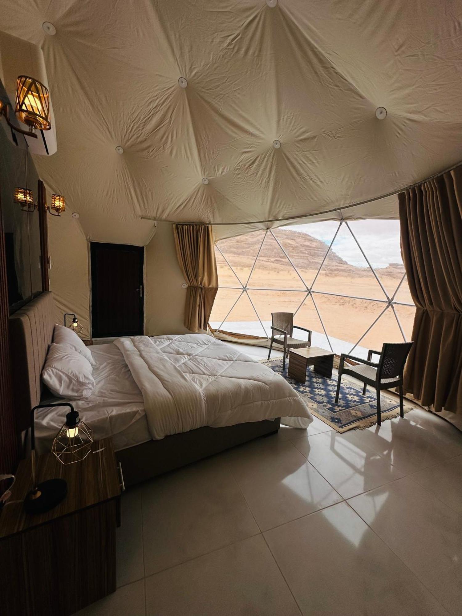 Fabulous Wadi Rum Buitenkant foto
